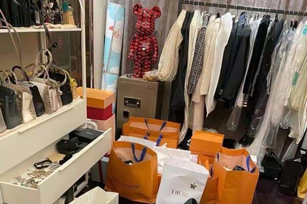 那曲市申扎县回收一线品牌衣服